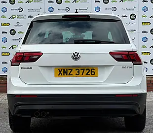 Used 2017 Volkswagen Tiguan Se White - Interior and Exterior details 10