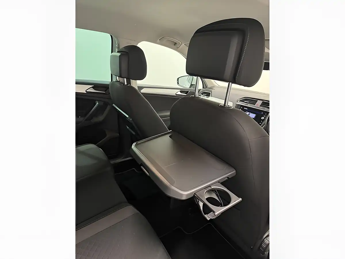 Used 2017 Volkswagen Tiguan Se White - Interior and Exterior details 14