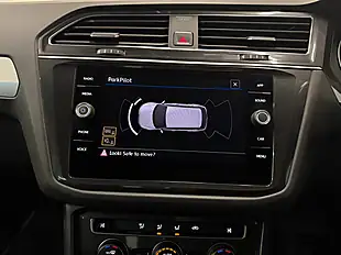 Used 2017 Volkswagen Tiguan Se White - Interior and Exterior details 16