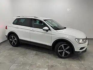 Used 2017 Volkswagen Tiguan Se White - Interior and Exterior details 2