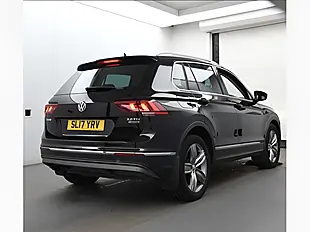 Used 2017 Volkswagen Tiguan Sel Black - Interior and Exterior details 5
