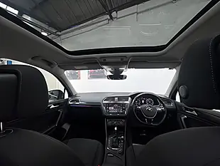 Used 2017 Volkswagen Tiguan Sel Black - Interior and Exterior details 14