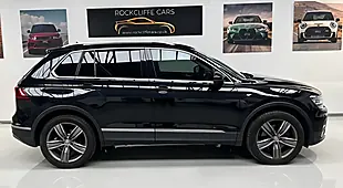 Used 2017 Volkswagen Tiguan Sel Black - Interior and Exterior details 2