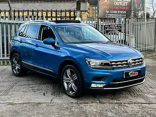 Used 2017 Volkswagen Tiguan Sel Blue - Interior and Exterior details 8