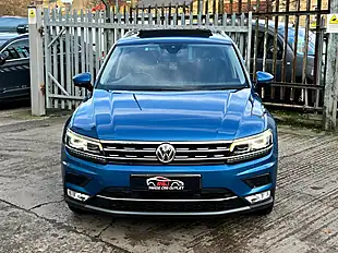 Used 2017 Volkswagen Tiguan Sel Blue - Interior and Exterior details 9