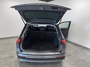 Used 2017 Volkswagen Tiguan Sel Bluemotion Tech Grey - Interior and Exterior details 14