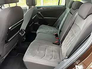 Used 2017 Volkswagen Tiguan Sel Brown - Interior and Exterior details 15