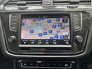 Used 2017 Volkswagen Tiguan Sel Brown - Interior and Exterior details 8