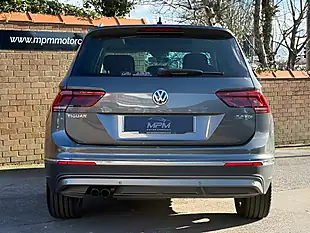 Used 2017 Volkswagen Tiguan Sel Grey - Interior and Exterior details 8