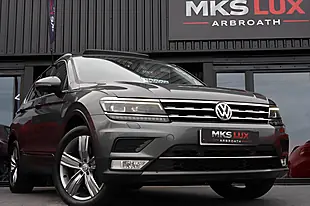 Used 2017 Volkswagen Tiguan Sel Grey - Interior and Exterior details 2