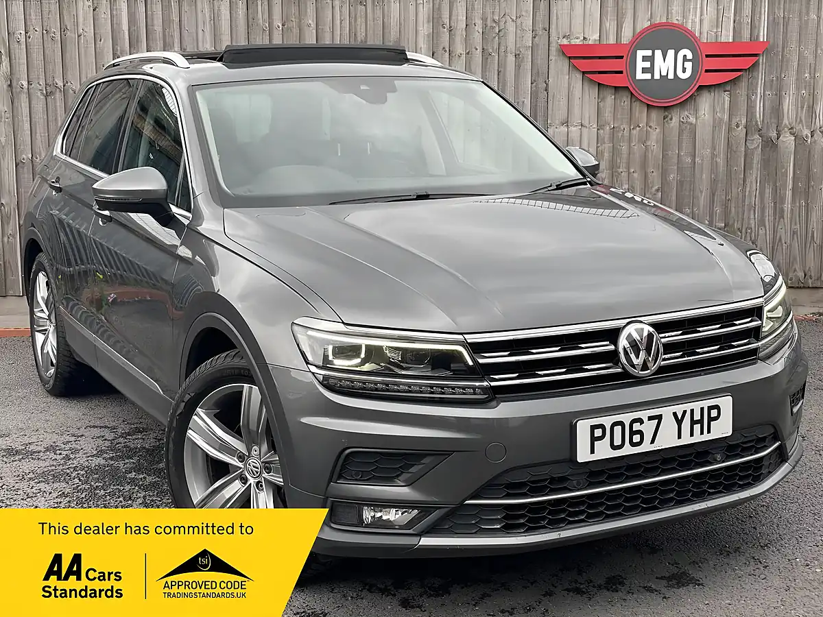 Used 2017 Volkswagen Tiguan Sel Grey - Front View