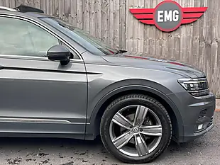 Used 2017 Volkswagen Tiguan Sel Grey - Interior and Exterior details 17
