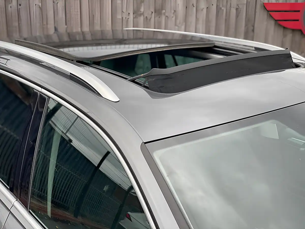 Used 2017 Volkswagen Tiguan Sel Grey - Interior and Exterior details 6