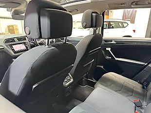 Used 2017 Volkswagen Tiguan Sel Grey - Interior and Exterior details 9
