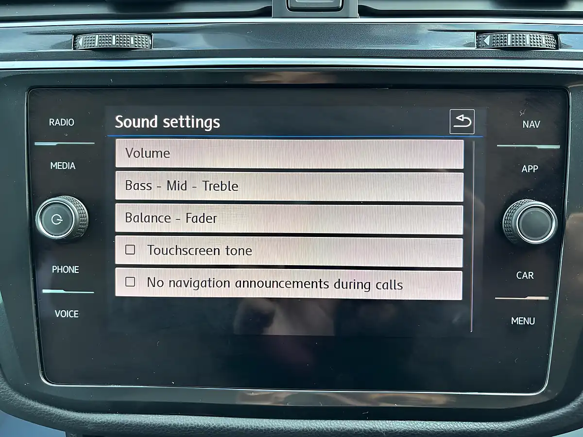 Used 2017 Volkswagen Tiguan Sel Grey - Interior and Exterior details 16