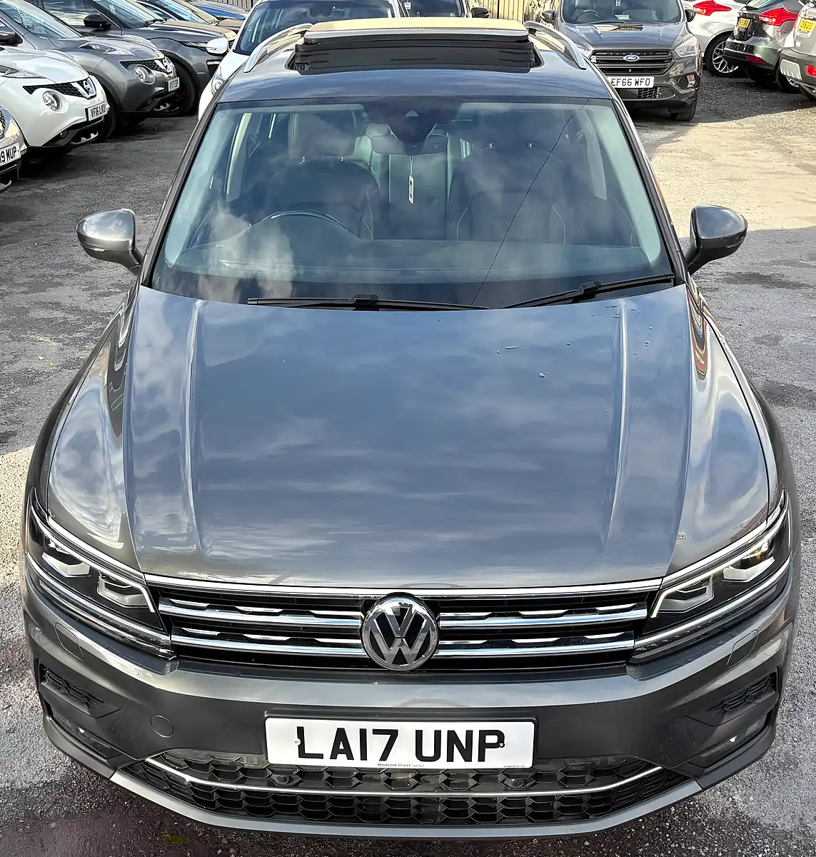 Used 2017 Volkswagen Tiguan Sel Grey - Interior and Exterior details 5