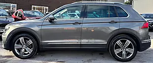 Used 2017 Volkswagen Tiguan Sel Grey - Interior and Exterior details 8
