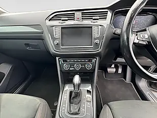 Used 2017 Volkswagen Tiguan Sel Grey - Interior and Exterior details 10