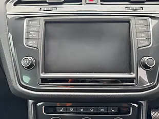 Used 2017 Volkswagen Tiguan Sel Grey - Interior and Exterior details 15