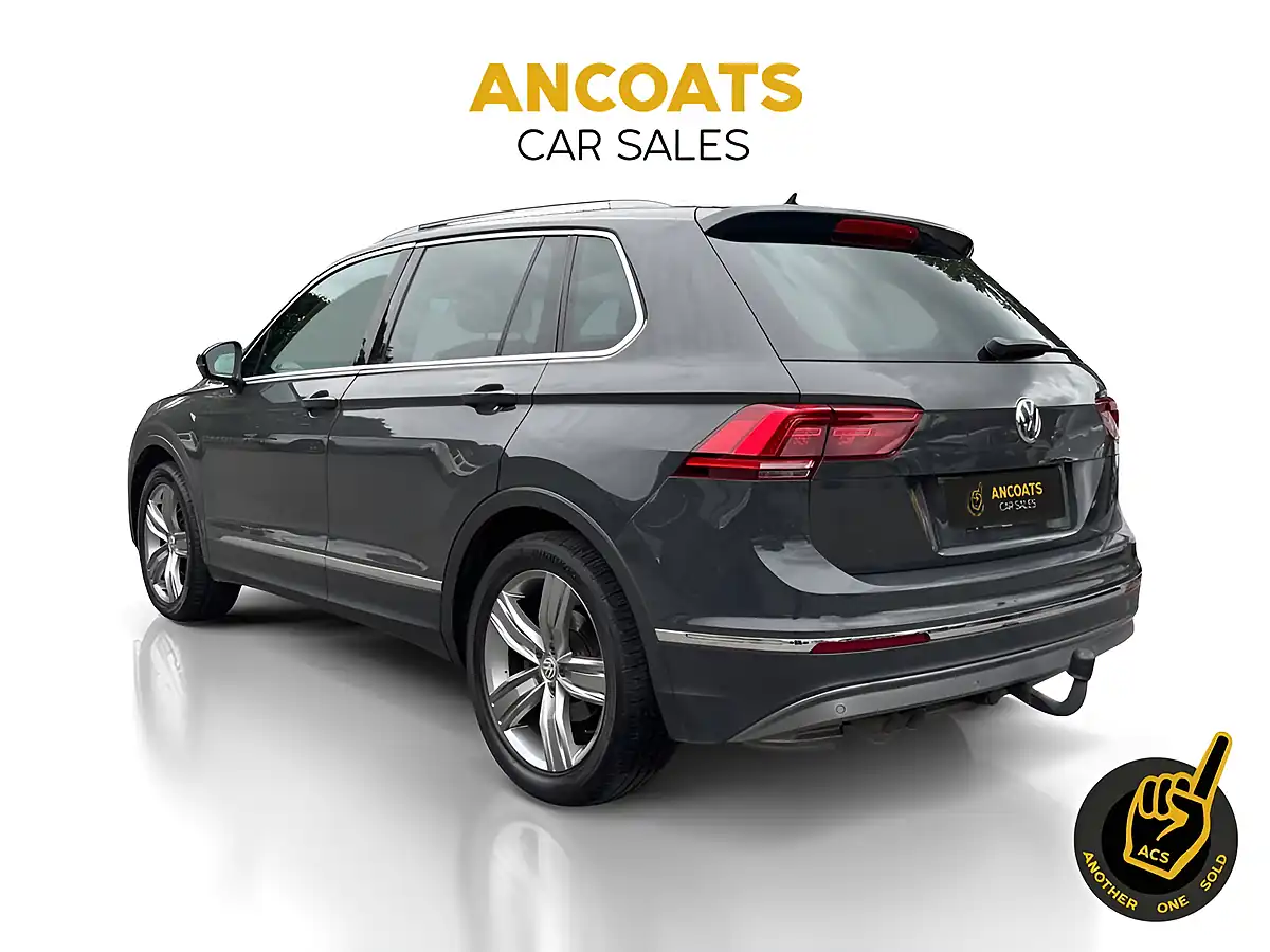 Used 2017 Volkswagen Tiguan Sel Grey - Interior and Exterior details 3
