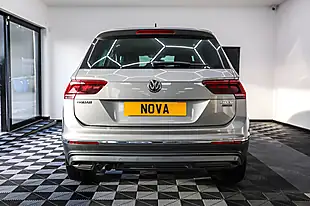 Used 2017 Volkswagen Tiguan Sel Silver - Interior and Exterior details 11