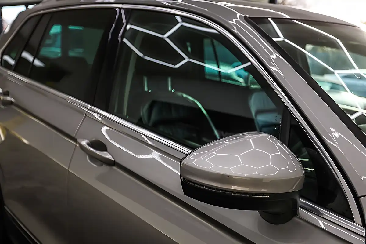 Used 2017 Volkswagen Tiguan Sel Silver - Interior and Exterior details 20