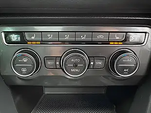 Used 2017 Volkswagen Tiguan Sel White - Interior and Exterior details 18