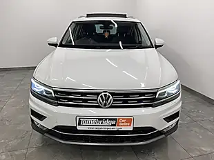 Used 2017 Volkswagen Tiguan Sel White - Interior and Exterior details 3