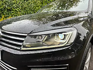 Used 2017 Volkswagen Touareg R-Line Plus Black - Interior and Exterior details 16