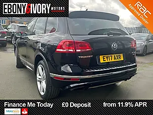 Used 2017 Volkswagen Touareg R-Line Plus Deep Black Metallic - Interior and Exterior details 4