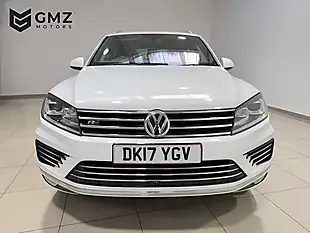 Used 2017 Volkswagen Touareg R-Line Plus White - Interior and Exterior details 2