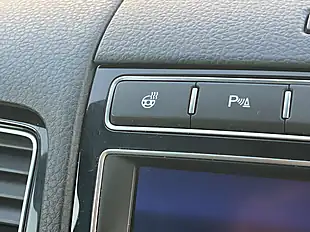 Used 2017 Volkswagen Touareg R-Line Pure White - Interior and Exterior details 12