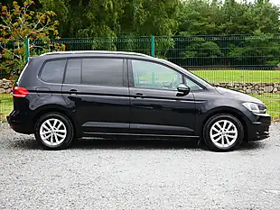 Used 2017 Volkswagen Touran Se Family Black - Interior and Exterior details 5