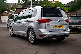 Used 2017 Volkswagen Touran Sel Reflex Silver - Interior and Exterior details 6