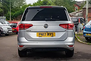 Used 2017 Volkswagen Touran Sel Reflex Silver - Interior and Exterior details 7
