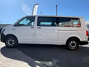 Used 2017 Volkswagen Transporter Shuttle Bluemotion Tech S FWD Lwb Euro 6 White - Interior and Exterior details 11
