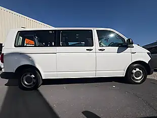 Used 2017 Volkswagen Transporter Shuttle Bluemotion Tech S FWD Lwb Euro 6 White - Interior and Exterior details 5