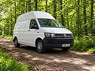 Used 2017 Volkswagen Transporter Startline White - Interior and Exterior details 5