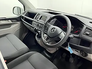 Used 2017 Volkswagen Transporter Startline White - Interior and Exterior details 10