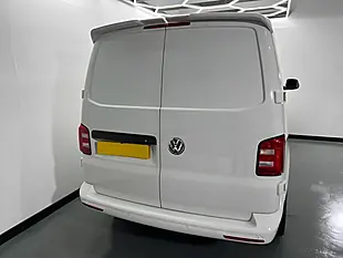 Used 2017 Volkswagen Transporter Startline White - Interior and Exterior details 5