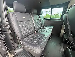 Used 2017 Volkswagen Transporter T32 Bluemotion Tech Grey - Interior and Exterior details 13