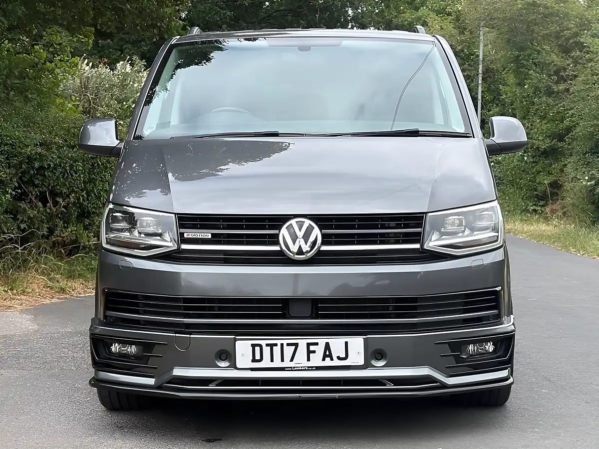 Used 2017 Volkswagen Transporter T32 Bluemotion Tech Grey - Interior and Exterior details 2