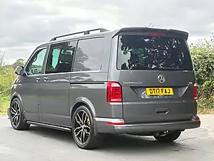 Used 2017 Volkswagen Transporter T32 Bluemotion Tech Grey - Interior and Exterior details 3