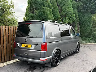 Used 2017 Volkswagen Transporter T32 Bluemotion Tech Grey - Interior and Exterior details 10