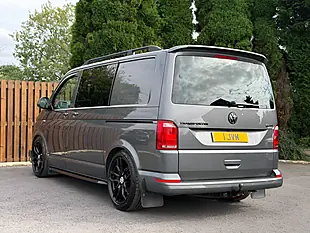 Used 2017 Volkswagen Transporter T32 Bluemotion Tech Grey - Interior and Exterior details 11