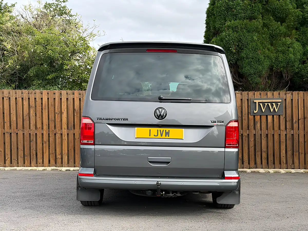 Used 2017 Volkswagen Transporter T32 Bluemotion Tech Grey - Interior and Exterior details 12