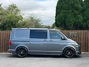 Used 2017 Volkswagen Transporter T32 Bluemotion Tech Grey - Interior and Exterior details 2