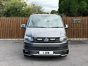 Used 2017 Volkswagen Transporter T32 Bluemotion Tech Grey - Interior and Exterior details 3