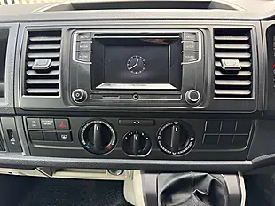 Used 2017 Volkswagen Transporter Trendline Blue - Interior and Exterior details 16