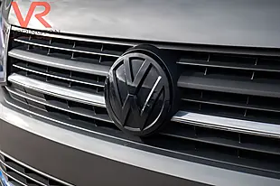 Used 2017 Volkswagen Transporter Trendline Grey - Interior and Exterior details 5